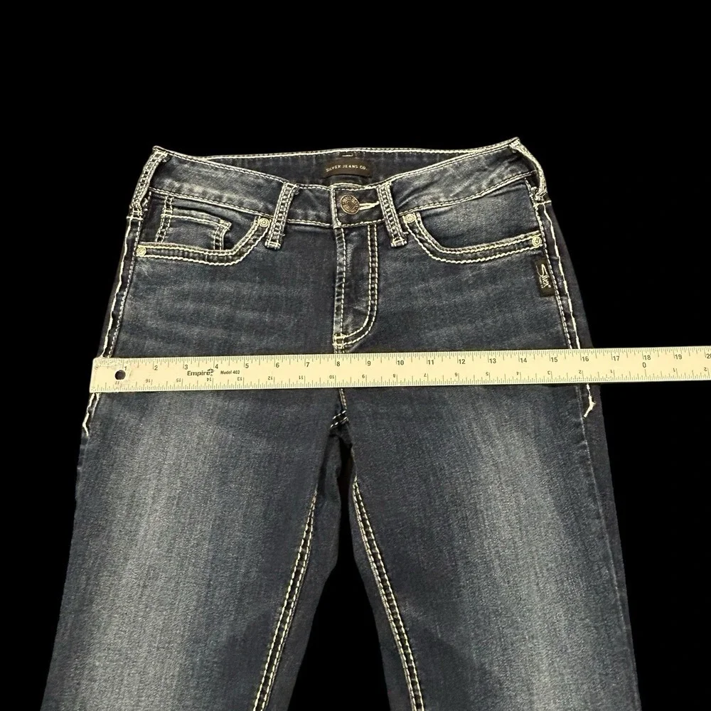 Silver Jeans Women 28/33 Bootcut Dark Wash Western Suki Surplus Blue Stretch